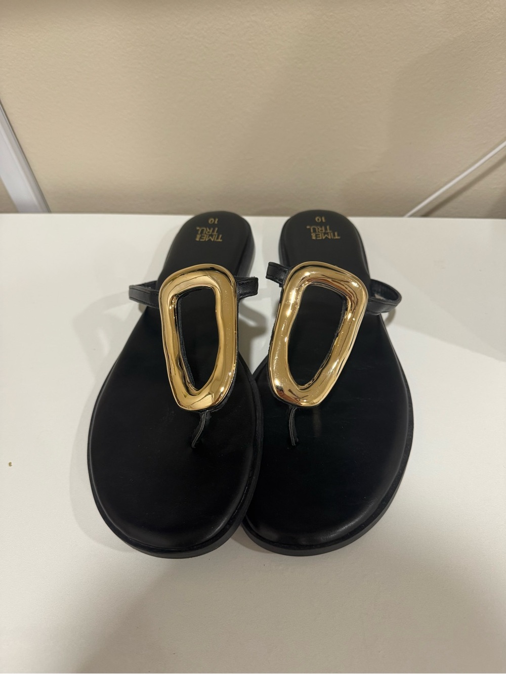 Time and Tru Black Thong Sandals with Gold Decorative Accent